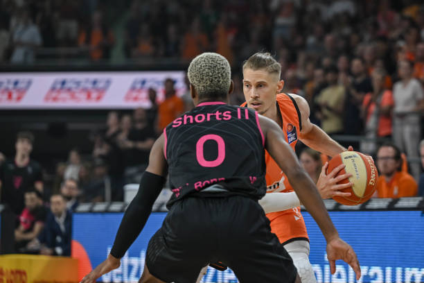 时隔10年 时隔10年