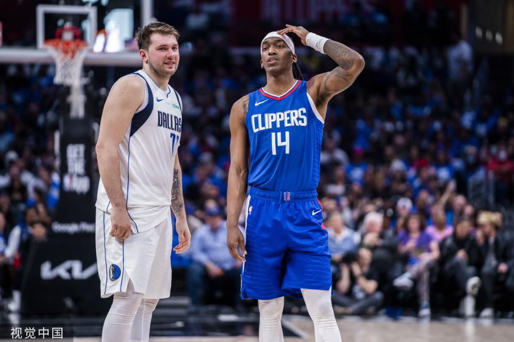 问鼎钢架雪 问鼎钢架雪