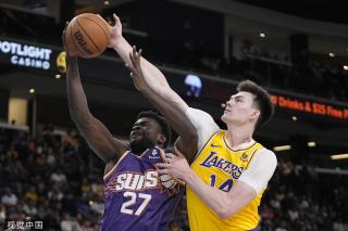 不同于年轻 不同于年轻