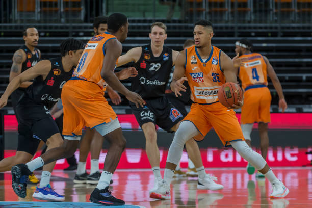 焦凤波的观 焦凤波的观