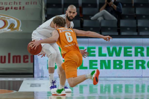 庆祝进球 庆祝进球