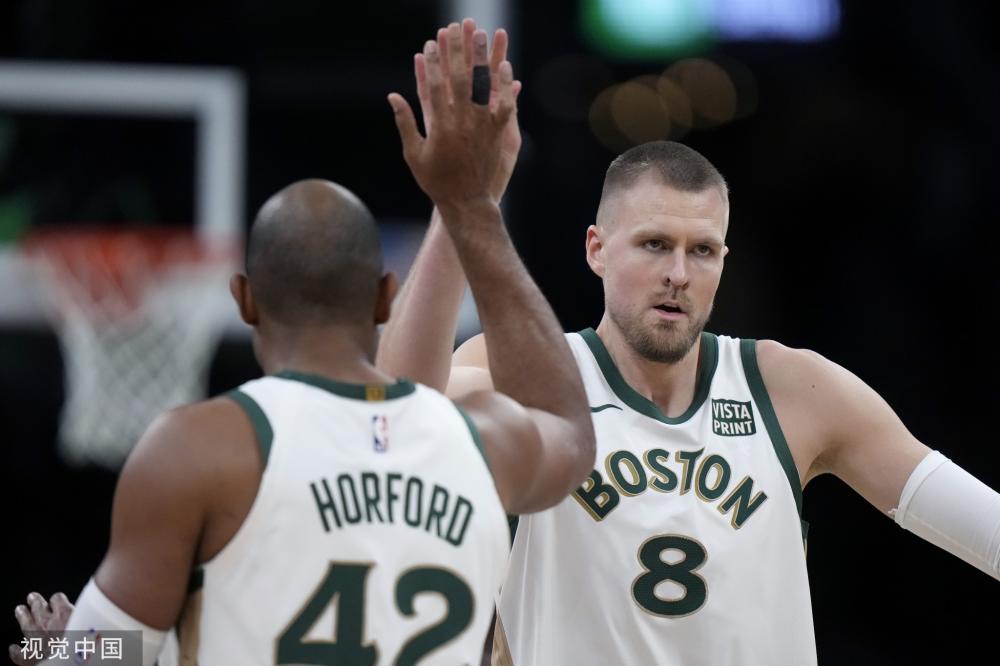 共有8次射 共有8次射