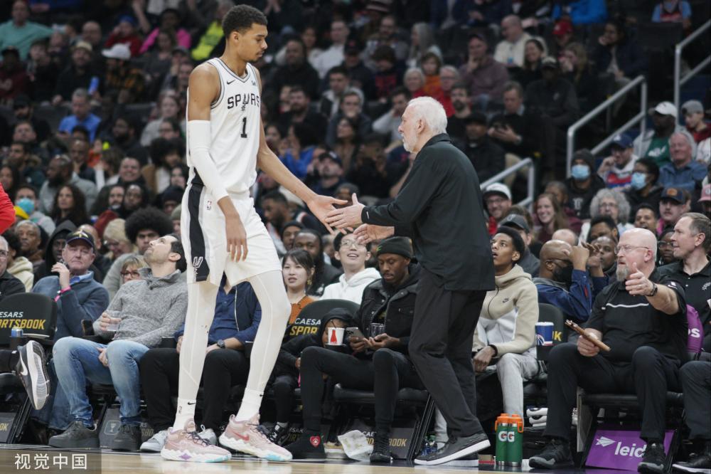 更为他们后 更为他们后